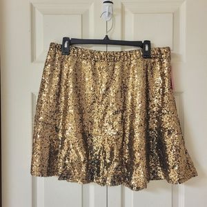Xhilaration XL Gold Sequin Skirt